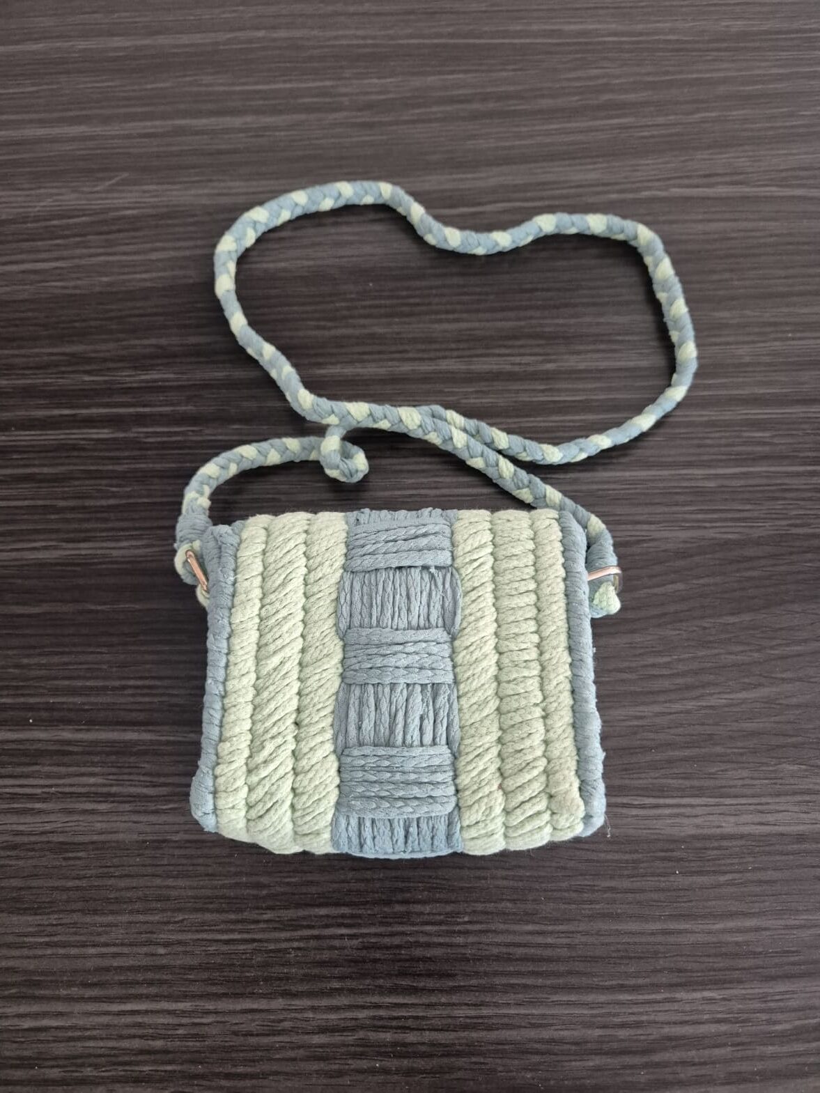 Bolso secreto trasera